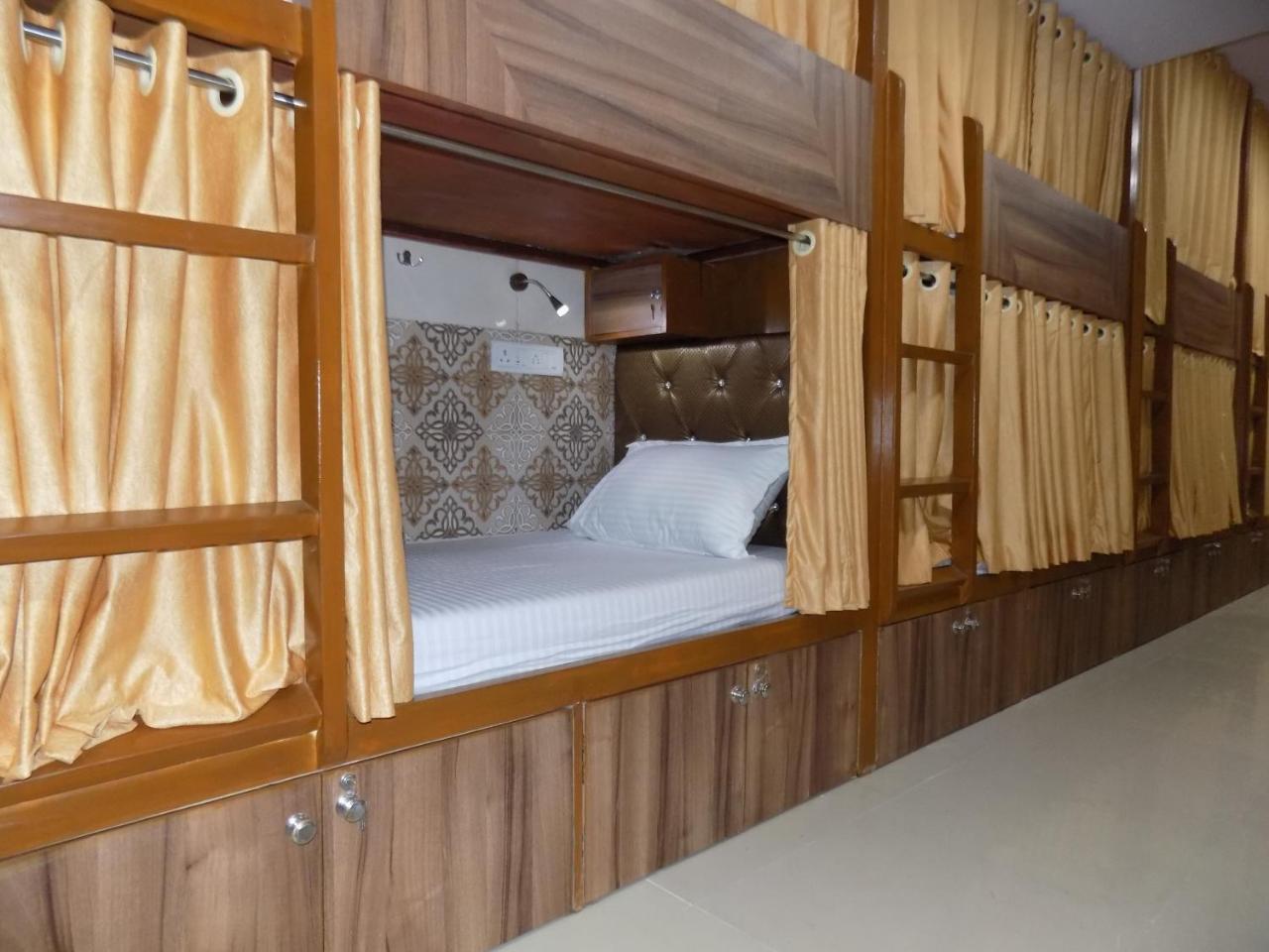 Metro Inn Dormitory Mumbai Kültér fotó