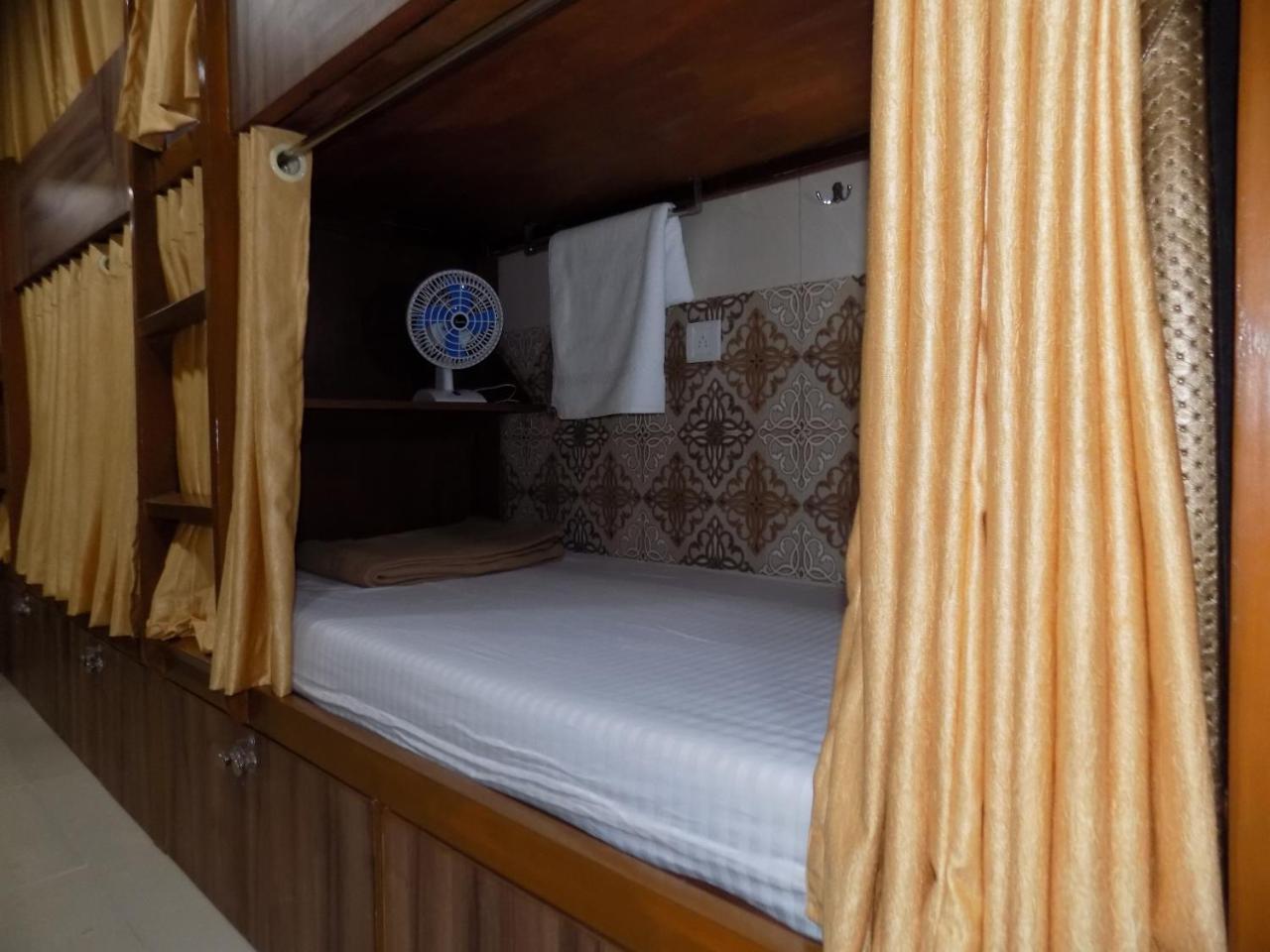 Metro Inn Dormitory Mumbai Kültér fotó