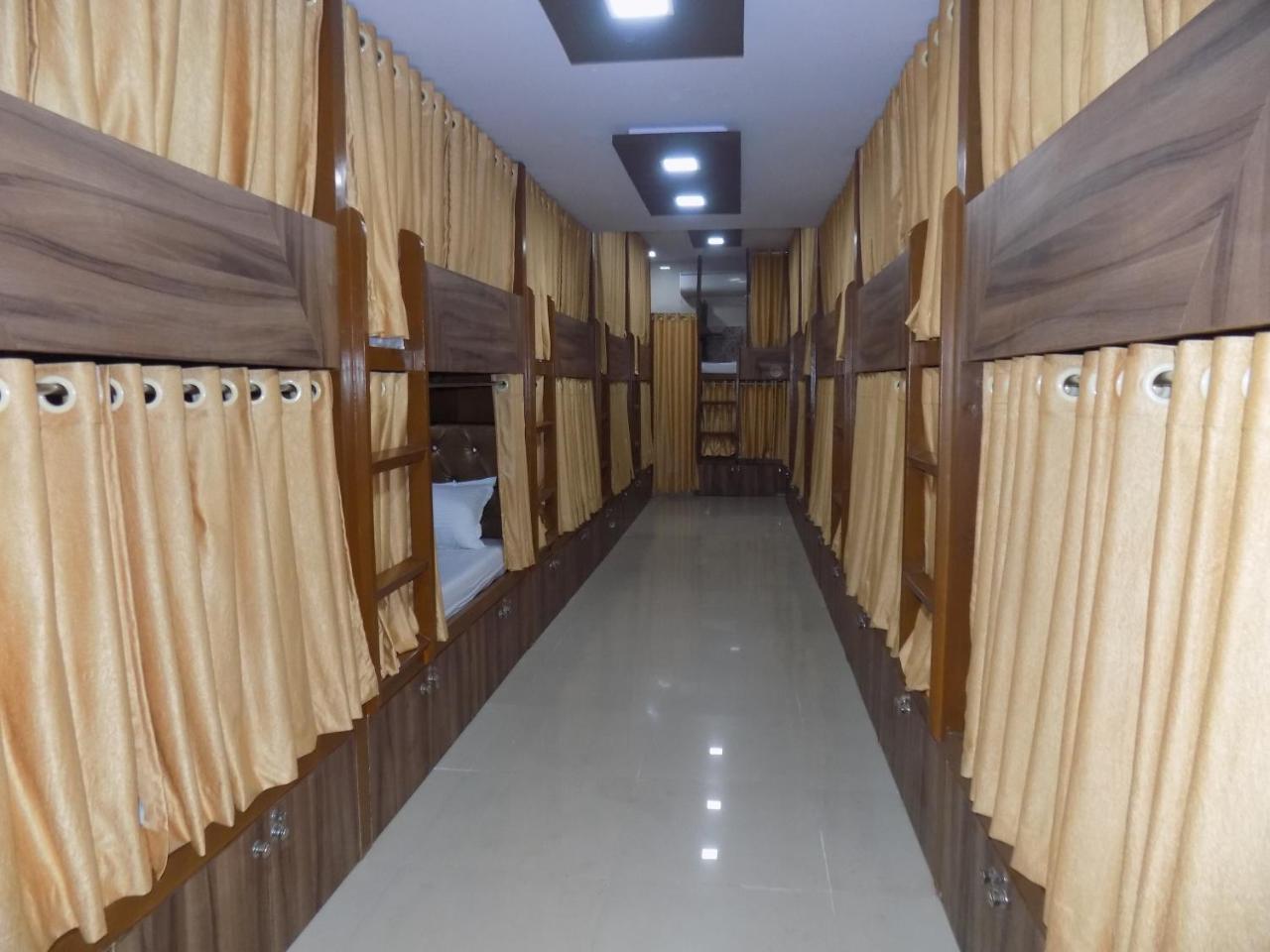 Metro Inn Dormitory Mumbai Kültér fotó