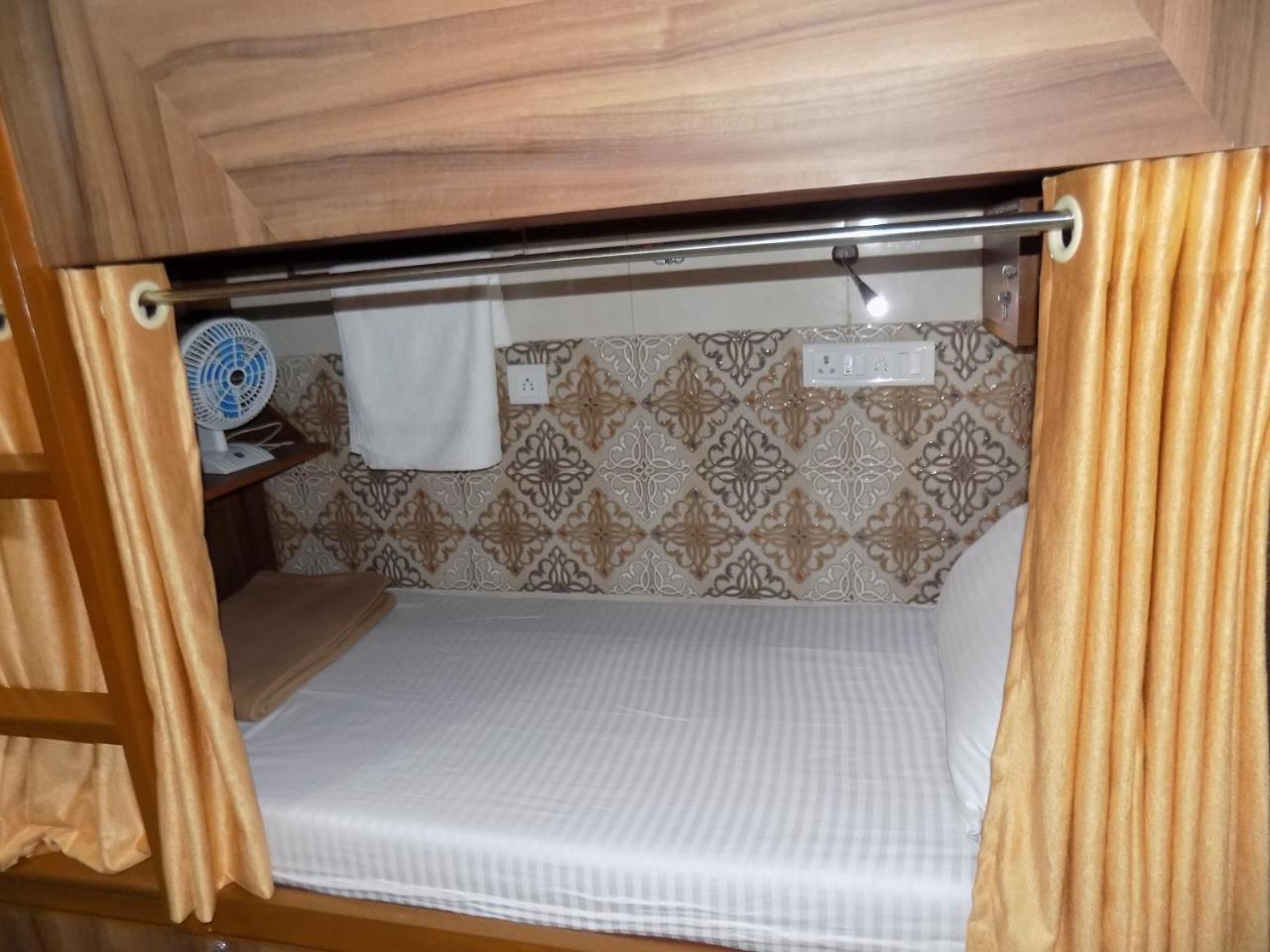 Metro Inn Dormitory Mumbai Kültér fotó